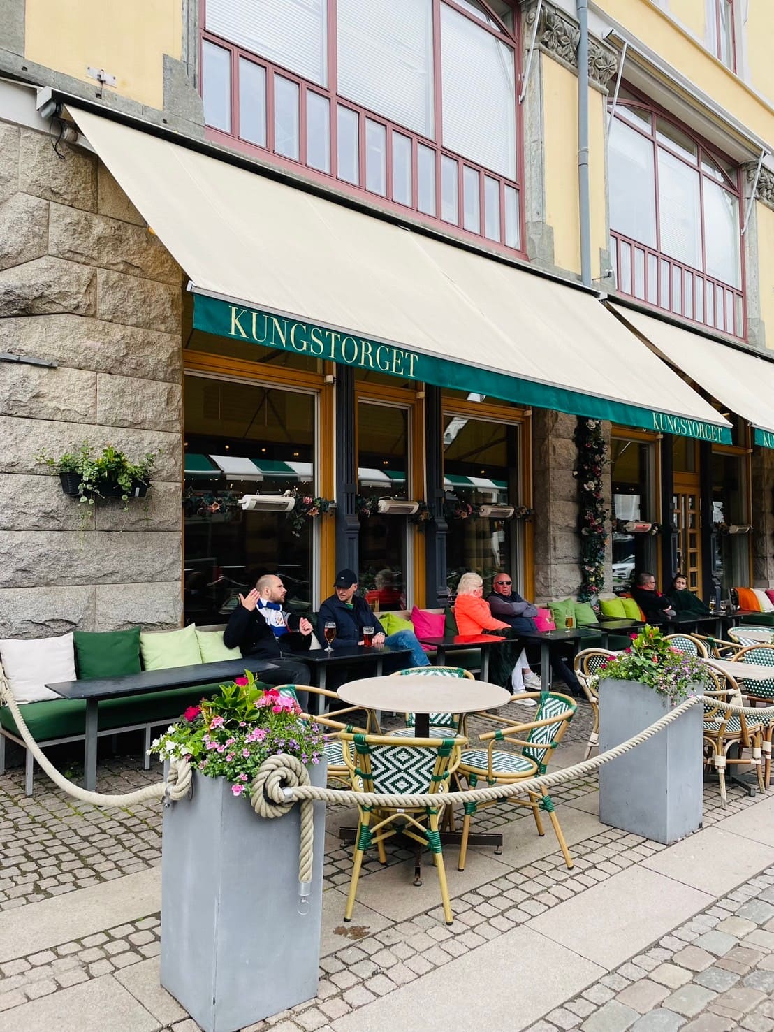 瑞典哥德堡｜Kungstorget》瑞典吃肉丸啦｜平日商業午餐165瑞典克朗(13英鎊)起- Yuni在歐洲